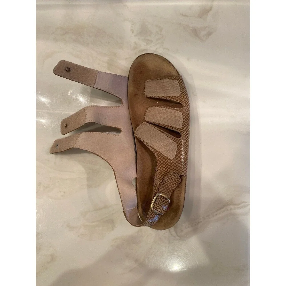Helle Spain Leather Comfort Sandals Tan Strappy Wedge Slingback Size 9 EUC‎